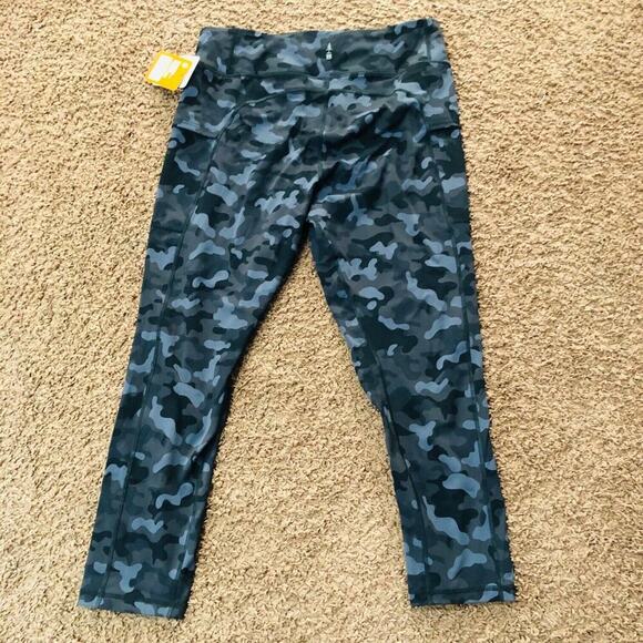 Bass Outdoor Women's Catamount Leggings Stretch‎ Camo Black Gray Size Large - Picture 6 of 7